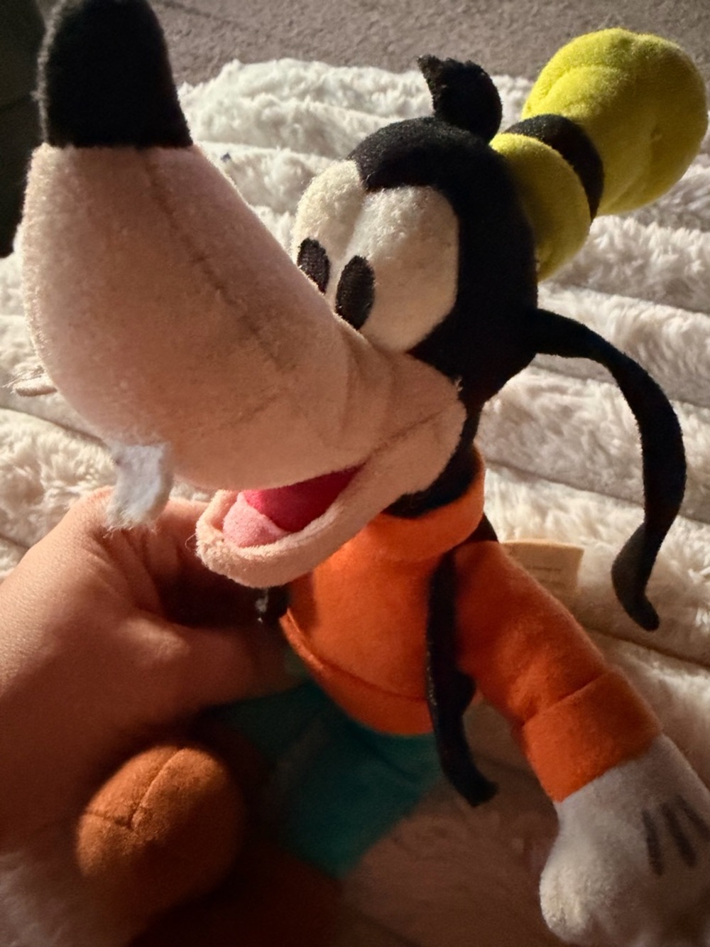 Goofy Plush Dog Toy - good condition